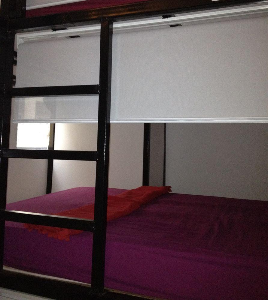 Hostel Plush Pods Singapur Exterior foto